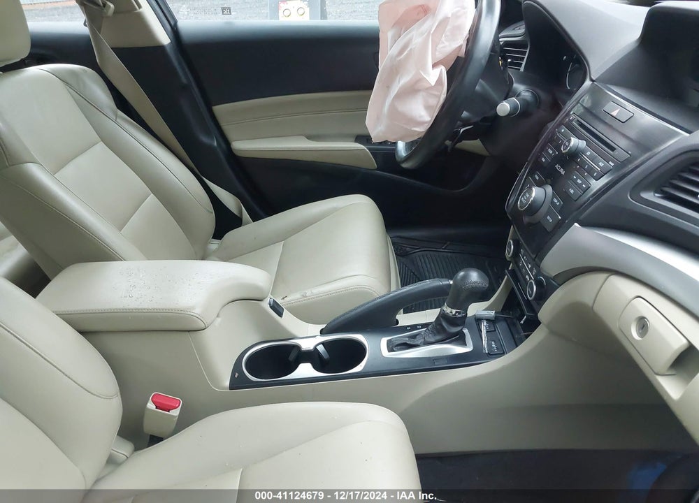 2016 ACURA ILX VIN: 19UDE2F30GA021632