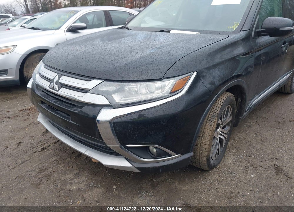 2016 MITSUBISHI OUTLANDER SE/SEL VIN: JA4AD3A36GZ010826
