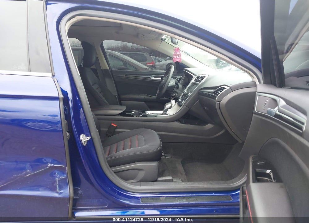 2014 FORD FUSION SE VIN: 1FA6P0HD6E5368423