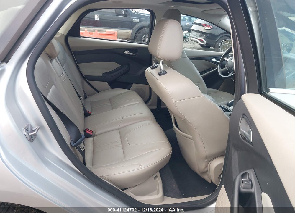 2012 FORD FOCUS SEL VIN: 1FAHP3H22CL210677