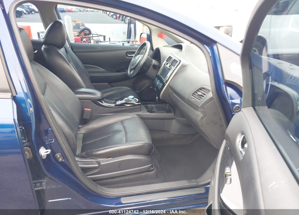 2016 NISSAN LEAF SL VIN: 1N4BZ0CP9GC309441