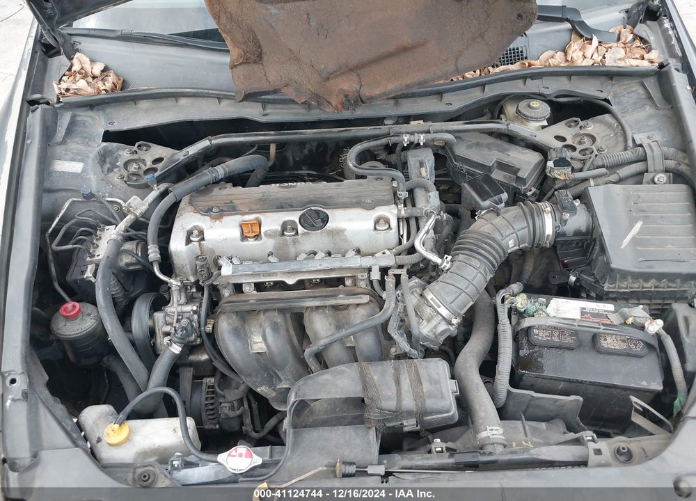 2008 HONDA ACCORD VIN: 1HGCP26808A126707