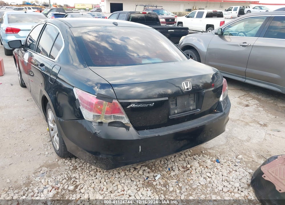 2008 HONDA ACCORD VIN: 1HGCP26808A126707