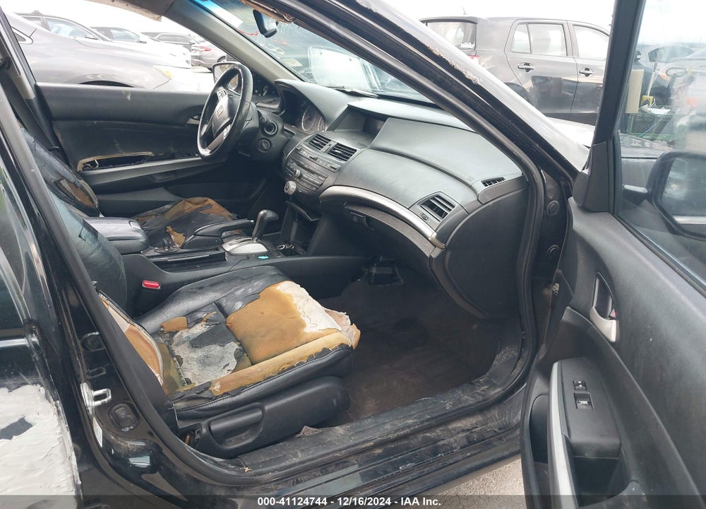2008 HONDA ACCORD VIN: 1HGCP26808A126707
