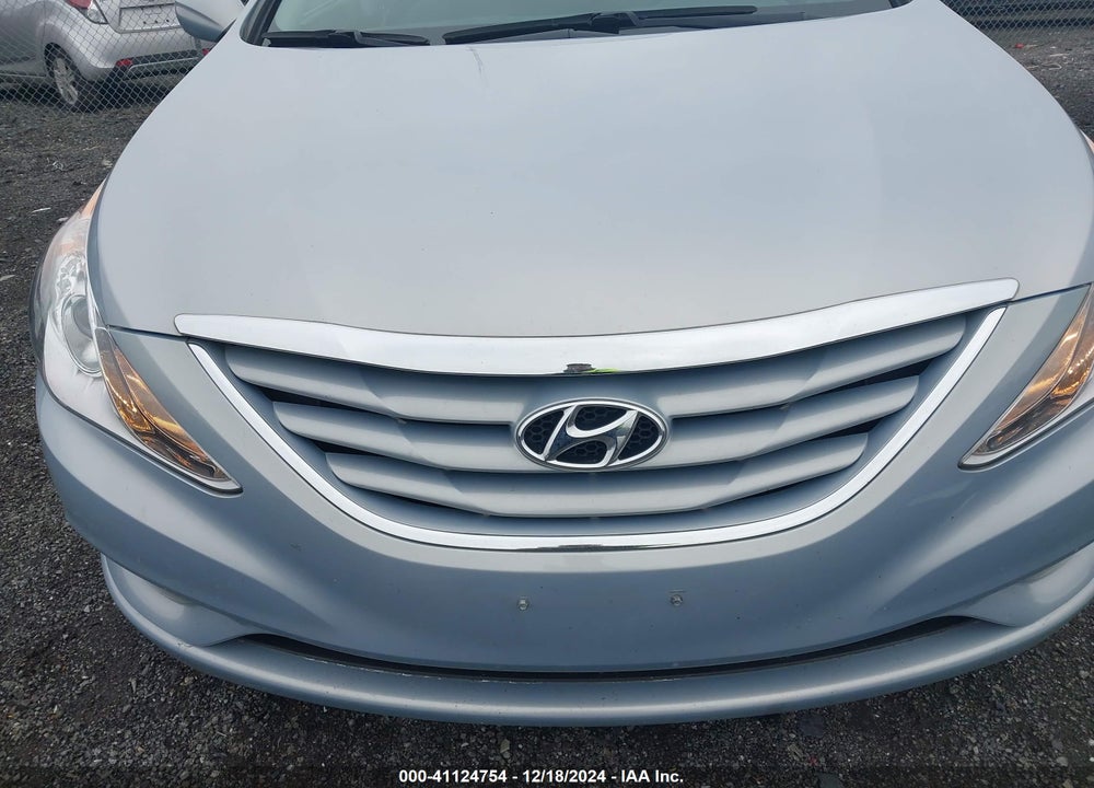 2013 HYUNDAI SONATA GLS VIN: 5NPEB4AC0DH517596