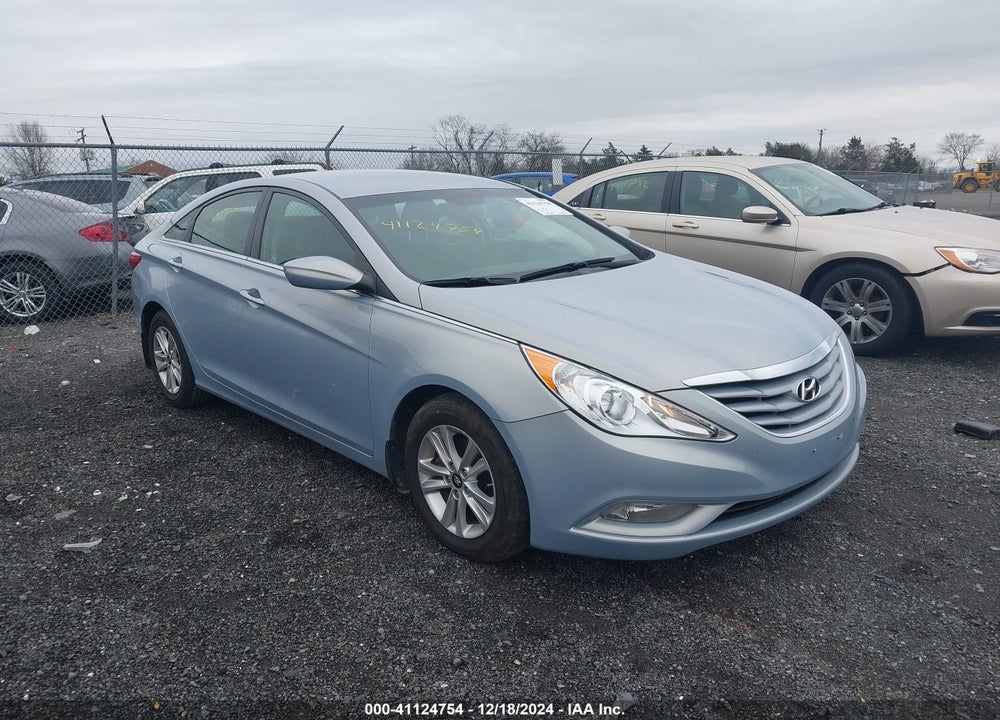 2013 HYUNDAI SONATA GLS VIN: 5NPEB4AC0DH517596