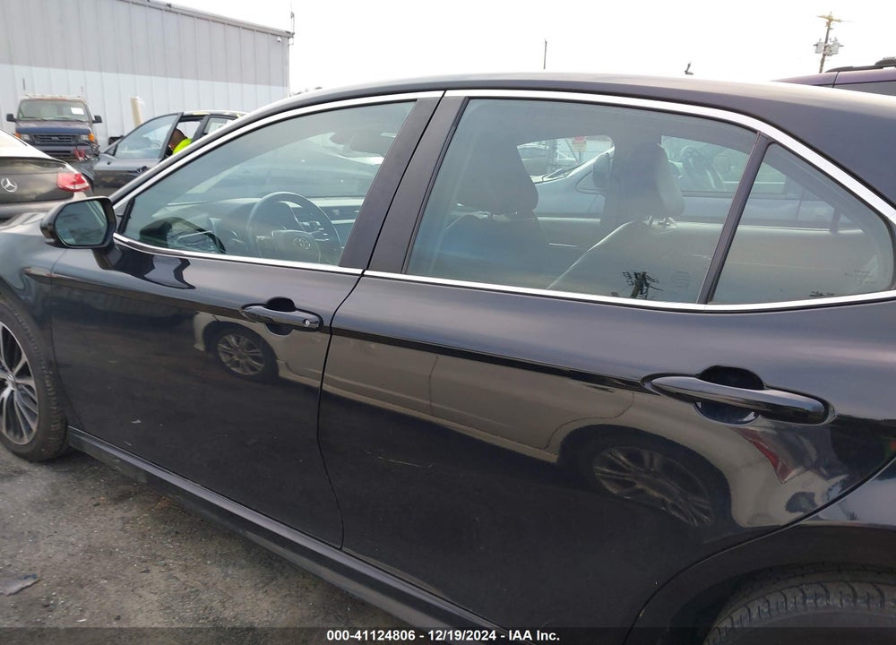 2020 TOYOTA CAMRY VIN: 4T1G11AK2LU333441