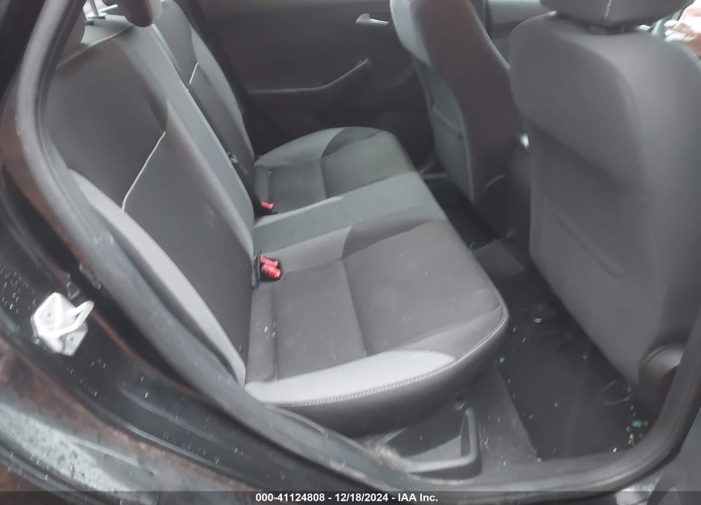 2013 FORD FOCUS SE VIN: 1FADP3F20DL380801