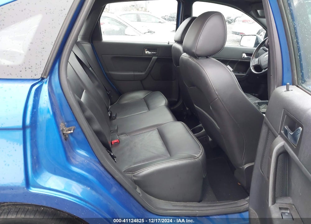 2011 FORD FOCUS SEL VIN: 1FAHP3HN9BW104945