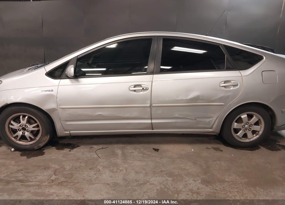 2008 TOYOTA PRIUS VIN: JTDKB20U383395027