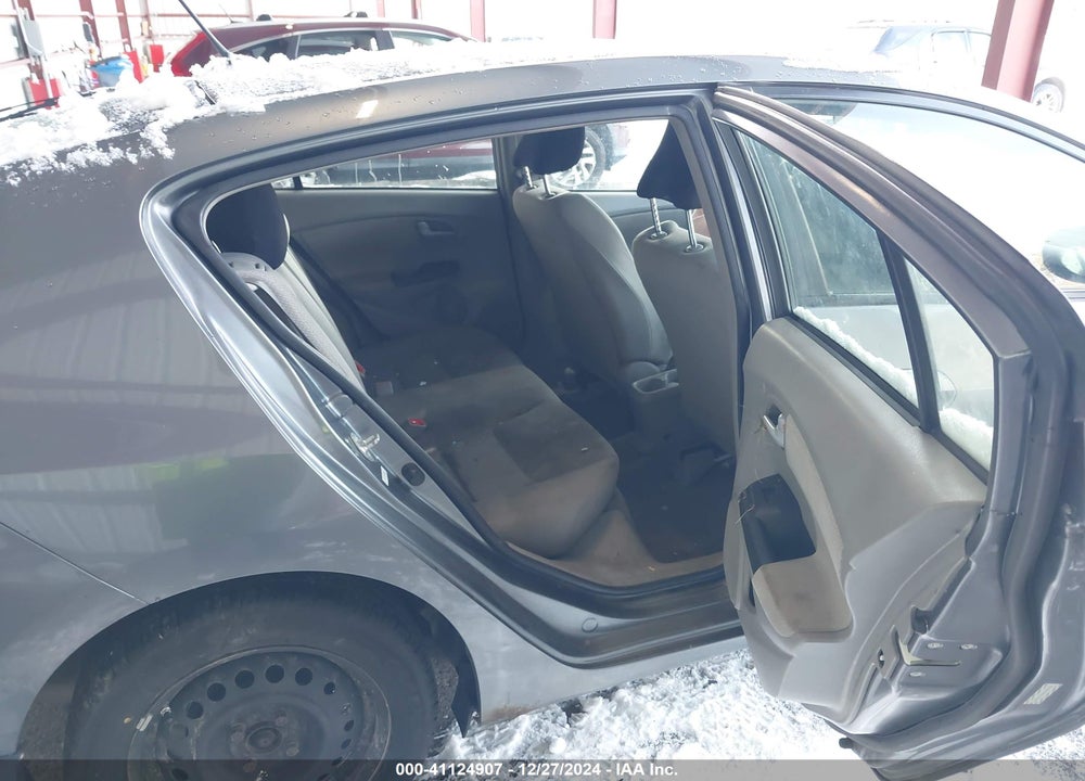 2014 HONDA INSIGHT VIN: JHMZE2H38ES000292
