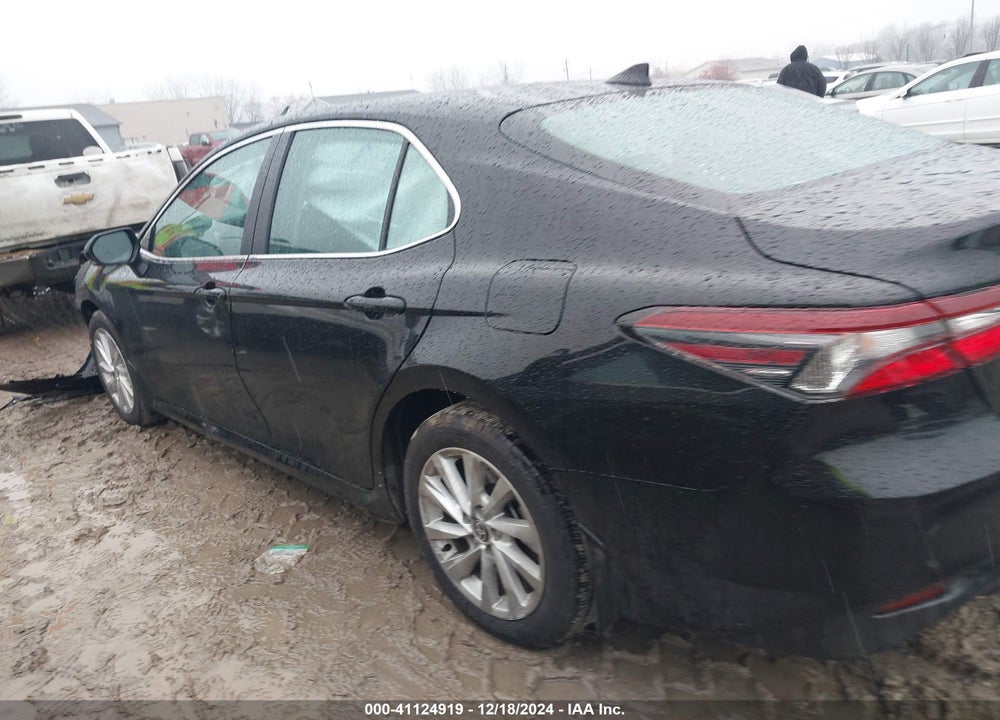 2022 TOYOTA CAMRY LE AWD VIN: 4T1R11BK7NU054416