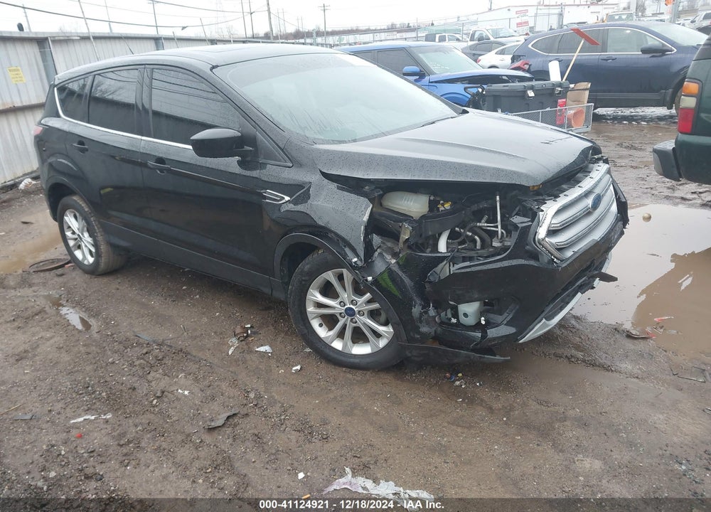 2017 FORD ESCAPE SE VIN: 1FMCU0GD2HUB14592