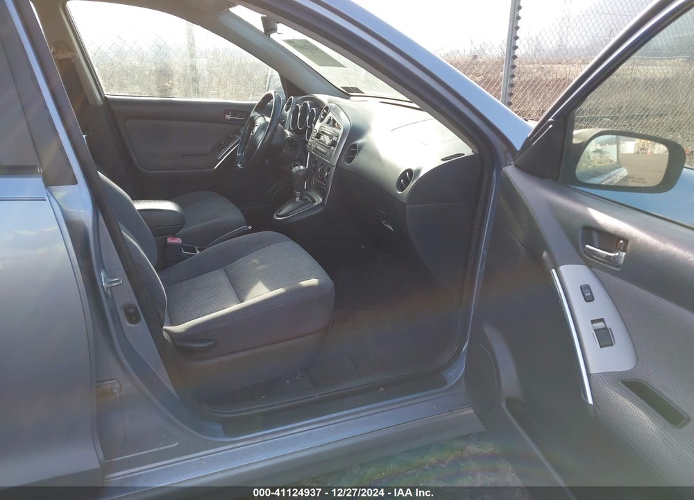 2005 TOYOTA MATRIX/XR VIN: 2T1KR32E05C406155