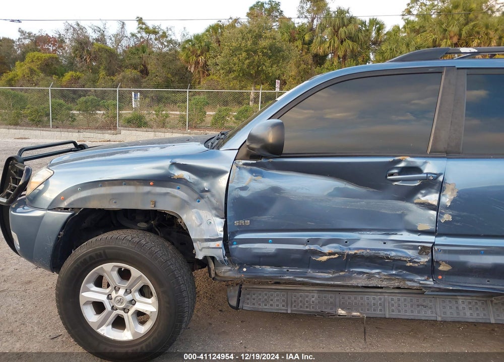 2004 TOYOTA 4RUNNER SR5 V6 VIN: JTEZU14R640029241