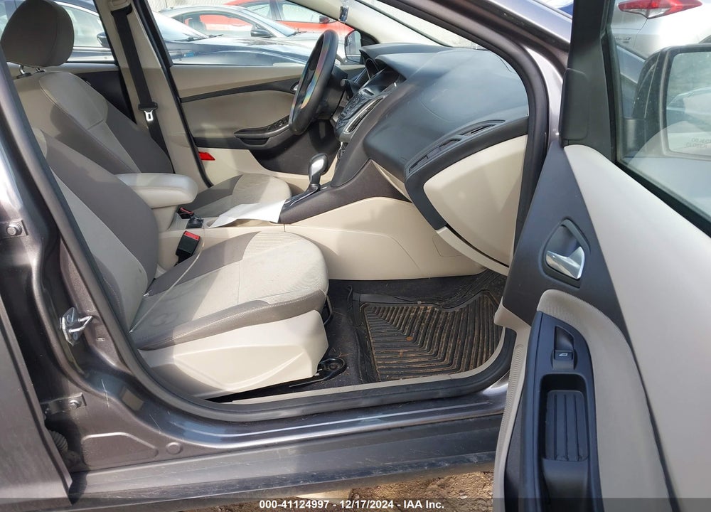 2014 FORD FOCUS VIN: 1FADP3F24EL457901