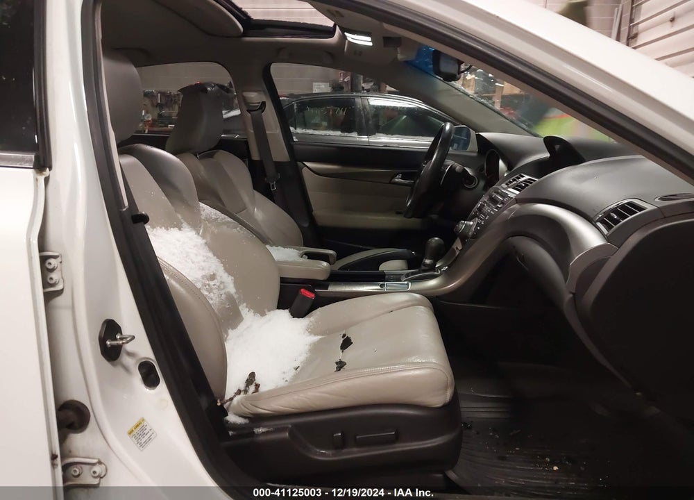 2012 ACURA TL 3.7 VIN: 19UUA9F74CA008478