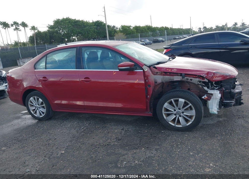 2016 VOLKSWAGEN JETTA 1.4T SE VIN: 3VWD67AJ6GM335347