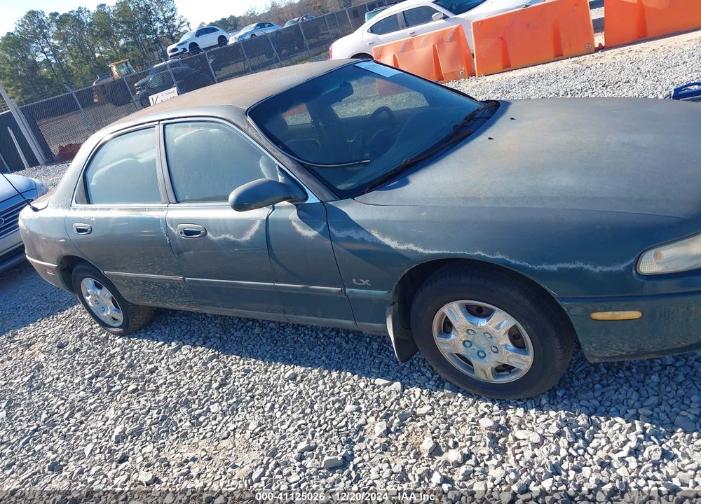 1995 MAZDA 626 DX/LX VIN: 1YVGE22C2S5384124