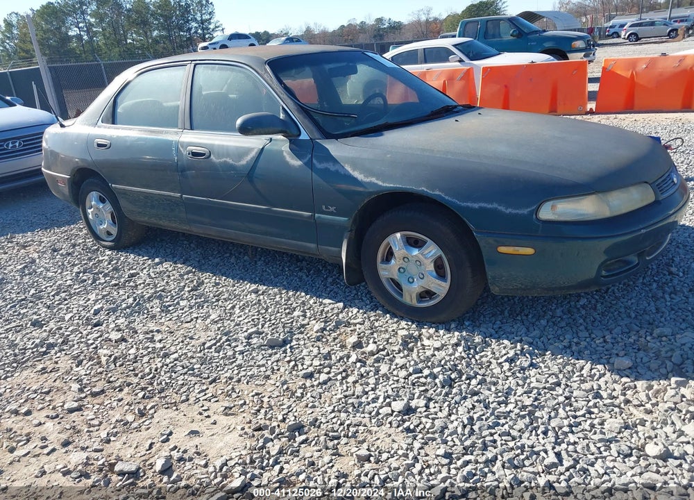 1995 MAZDA 626 DX/LX VIN: 1YVGE22C2S5384124