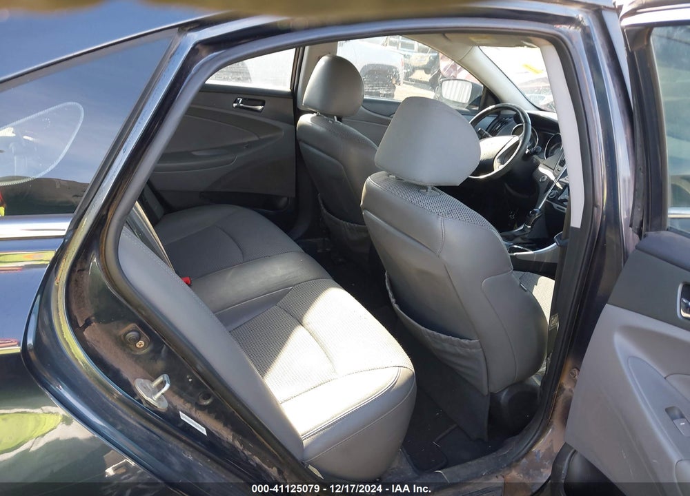 2011 HYUNDAI SONATA SE VIN: 5NPEC4AC8BH054052