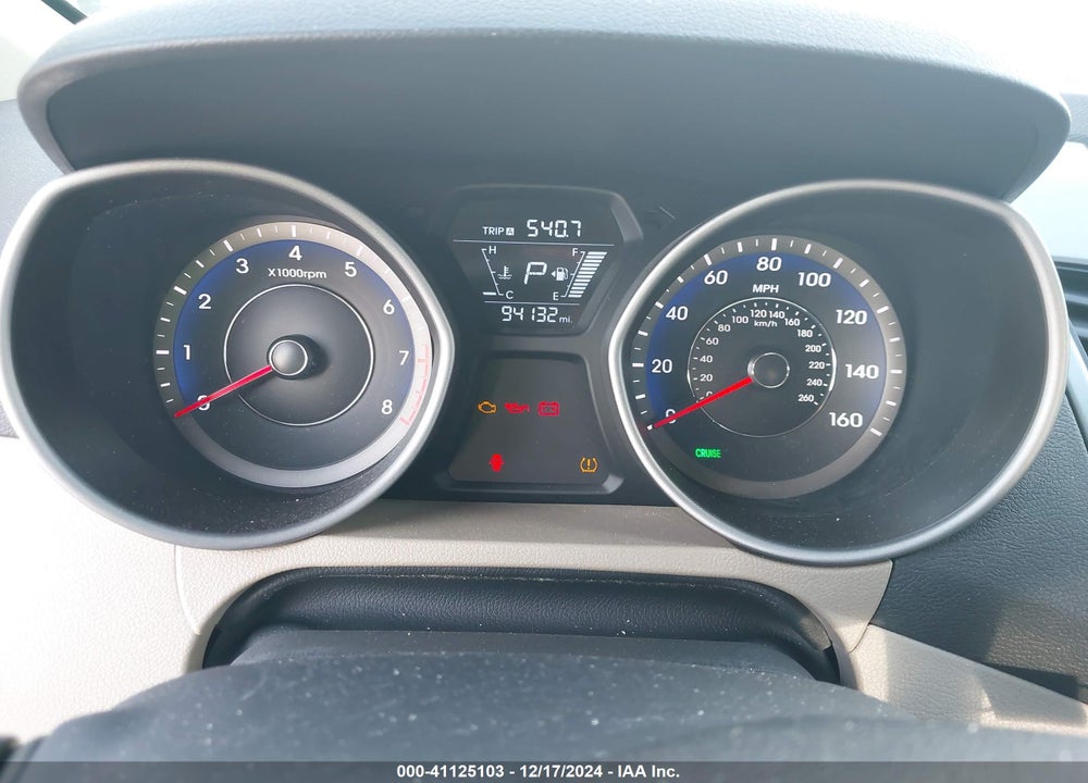 2014 HYUNDAI ELANTRA VIN: KMHDH4AE3EU187256