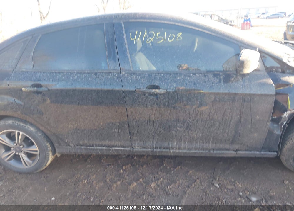 2018 FORD FOCUS VIN: 1FADP3F26JL284182