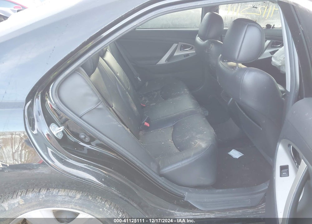2011 TOYOTA CAMRY SE VIN: 4T1BF3EK1BU154596