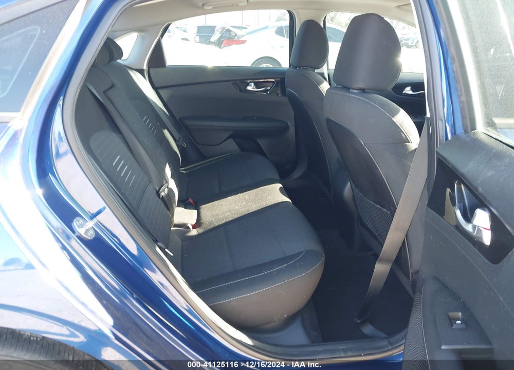 2019 KIA FORTE S VIN: 3KPF34AD4KE018540