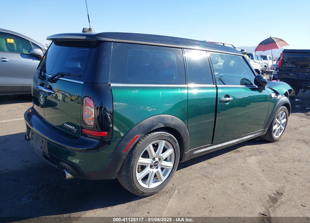 2011 MINI COOPER S CLUBMAN VIN: WMWZG3C57BTY35863