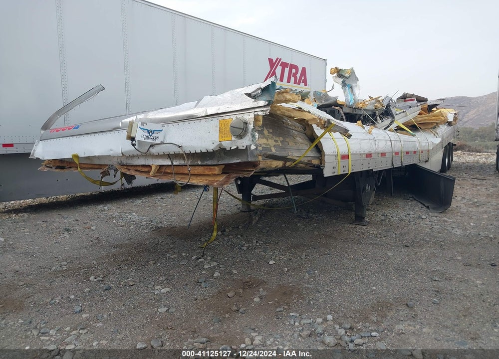 2013 UTILITY TRAILER MFG TRAILER VIN: 1UYVS2537DU620813
