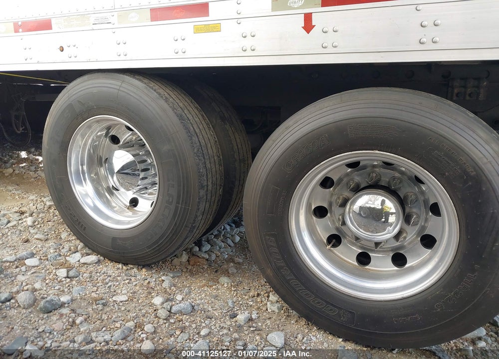 2013 UTILITY TRAILER MFG TRAILER VIN: 1UYVS2537DU620813