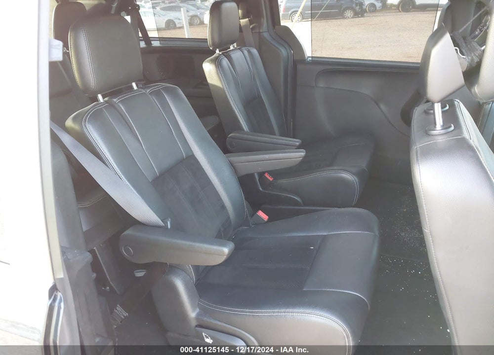 2017 DODGE GRAND CARAVAN SXT VIN: 2C4RDGCG5HR640350