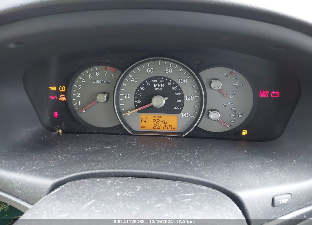 2007 KIA RONDO LX VIN: KNAFG525077049760