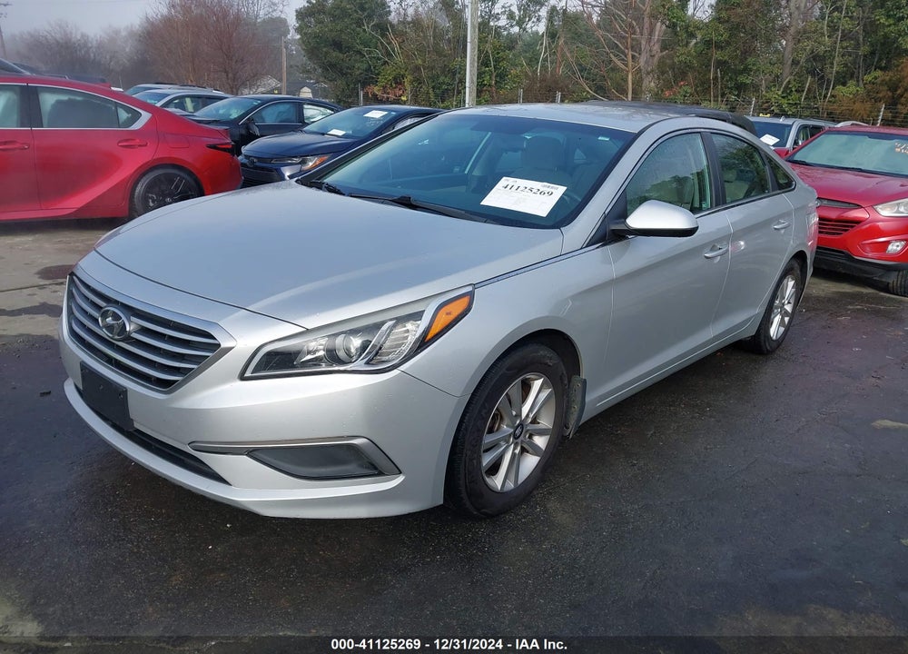 2017 HYUNDAI SONATA SE VIN: 5NPE24AF7HH580890