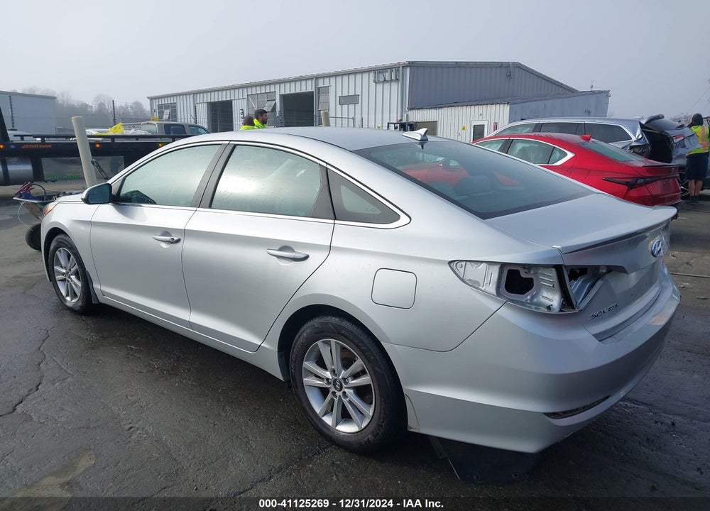 2017 HYUNDAI SONATA SE VIN: 5NPE24AF7HH580890