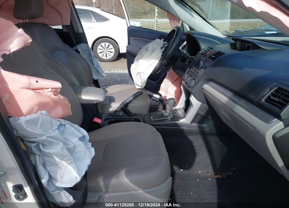 2015 SUBARU FORESTER 2.5I TOURING VIN: JF2SJAUC9FH402272