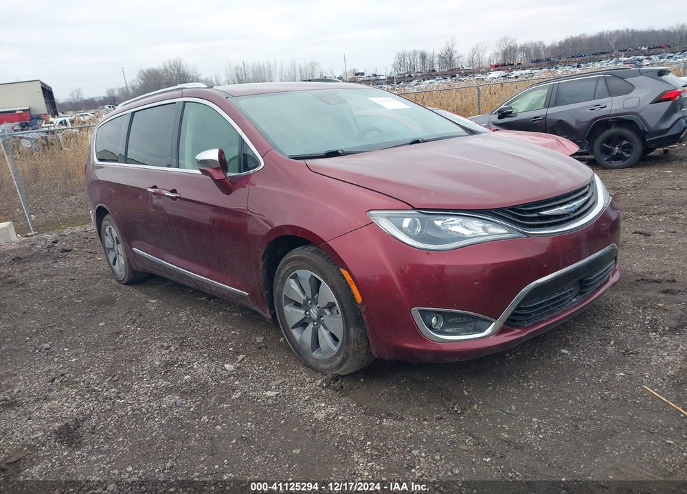 2017 CHRYSLER PACIFICA HYBRID PLATINUM VIN: 2C4RC1N73HR689530