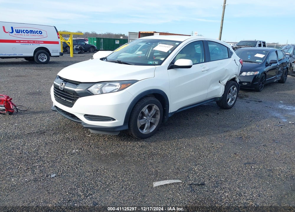 2017 HONDA HR-V LX VIN: 3CZRU6H3XHM732667