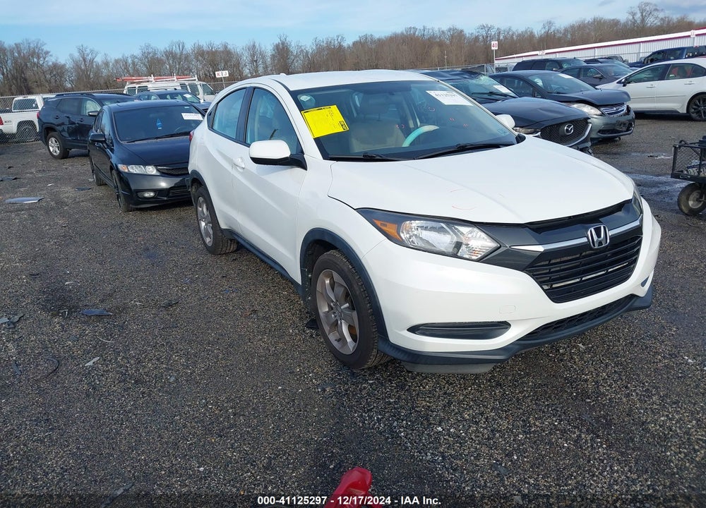 2017 HONDA HR-V LX VIN: 3CZRU6H3XHM732667