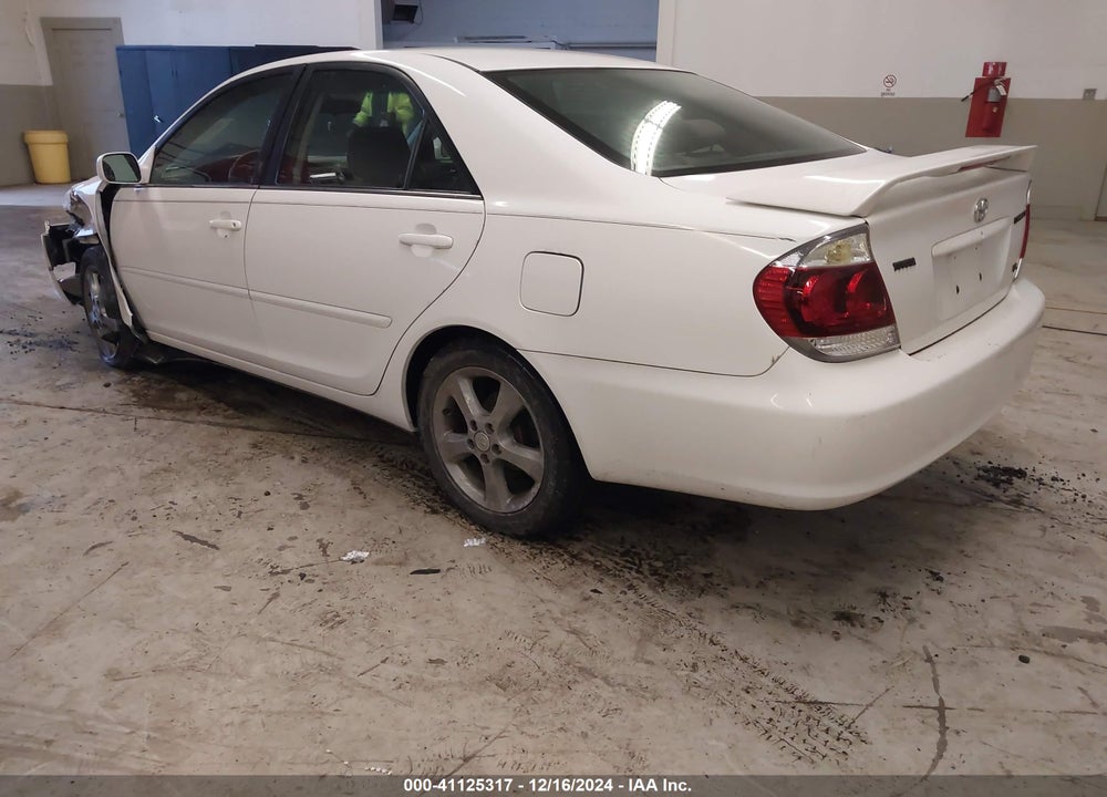 2006 TOYOTA CAMRY SE V6 VIN: 4T1BA32K96U084130
