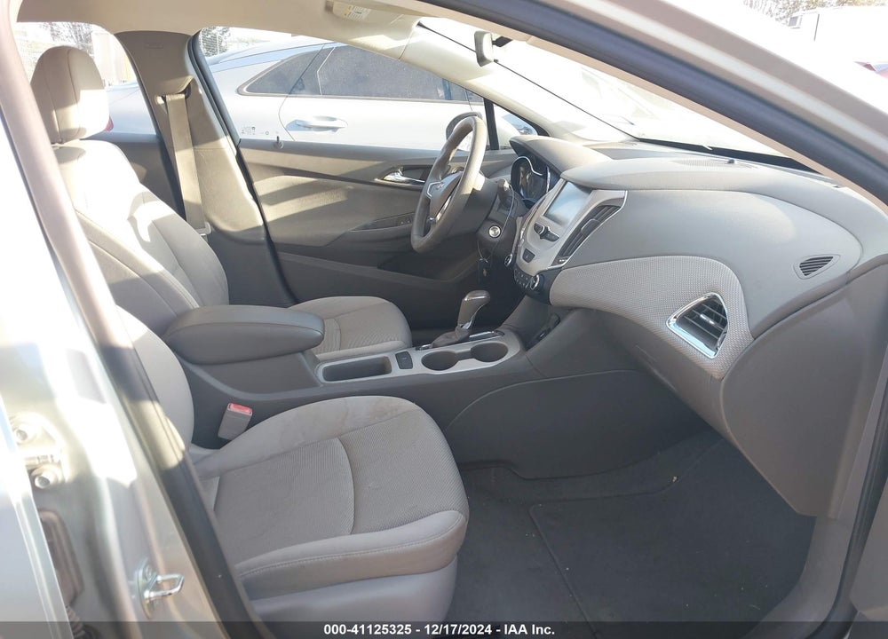 2016 CHEVROLET CRUZE VIN: 1G1BC5SM6G7263875