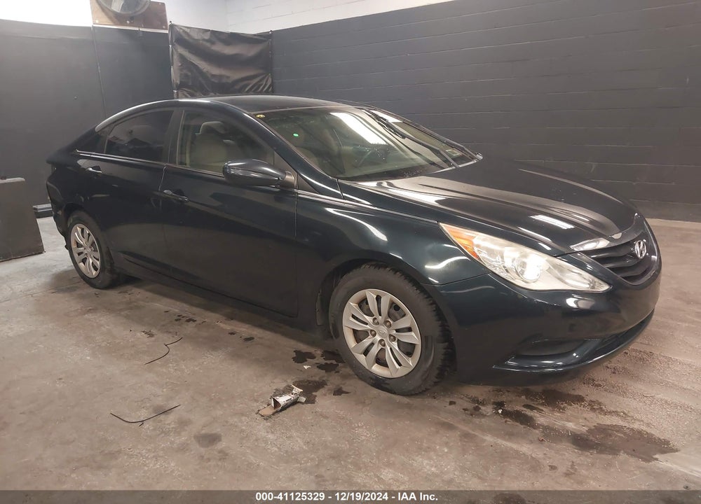 2011 HYUNDAI SONATA GLS VIN: 5NPEB4AC7BH019327