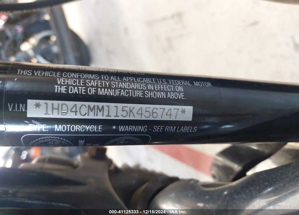 2005 HARLEY-DAVIDSON XL883 L VIN: 1HD4CMM115K456747