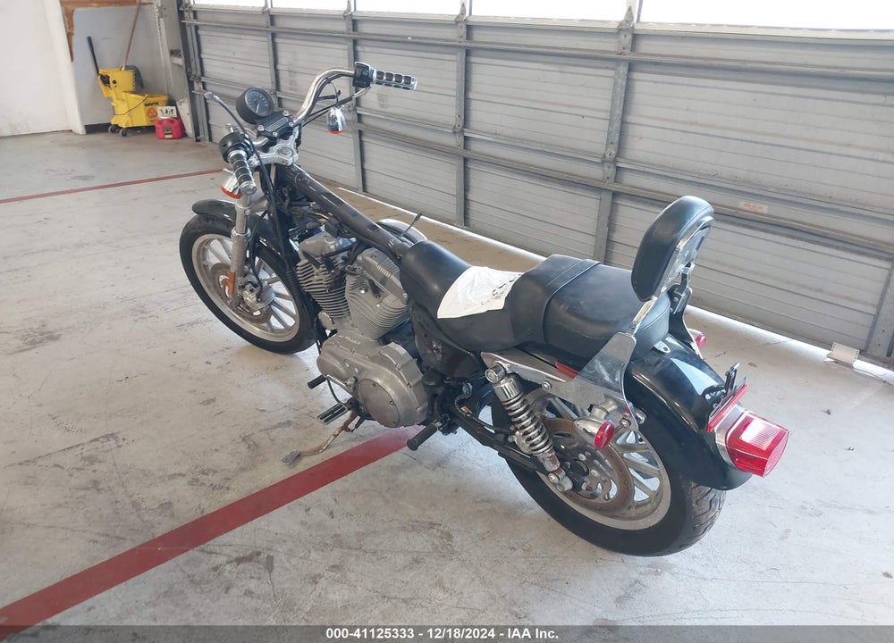2005 HARLEY-DAVIDSON XL883 L VIN: 1HD4CMM115K456747