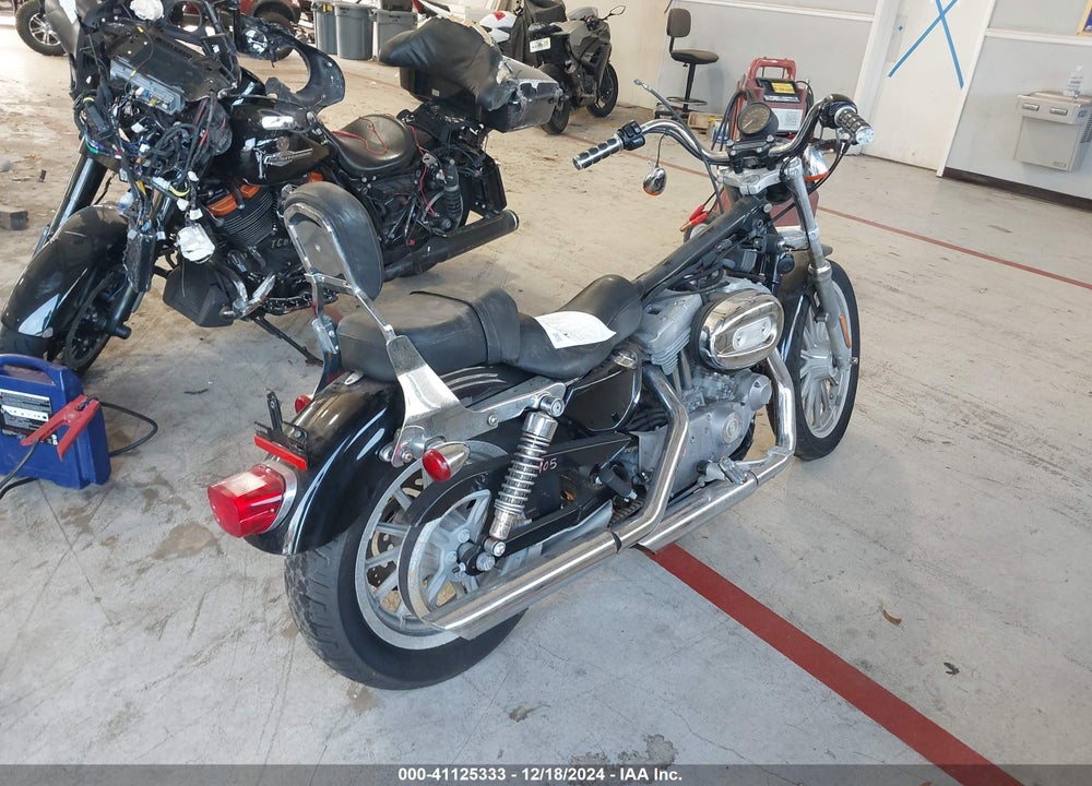 2005 HARLEY-DAVIDSON XL883 L VIN: 1HD4CMM115K456747