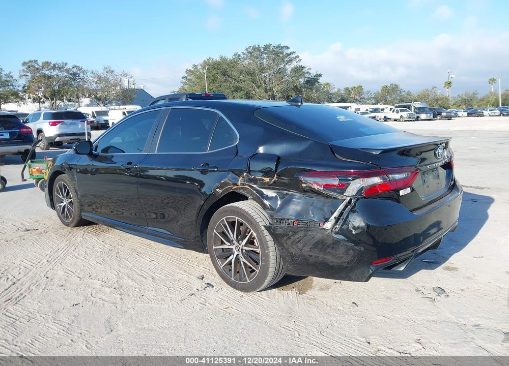 2021 TOYOTA CAMRY SE VIN: 4T1G11AK4MU553360