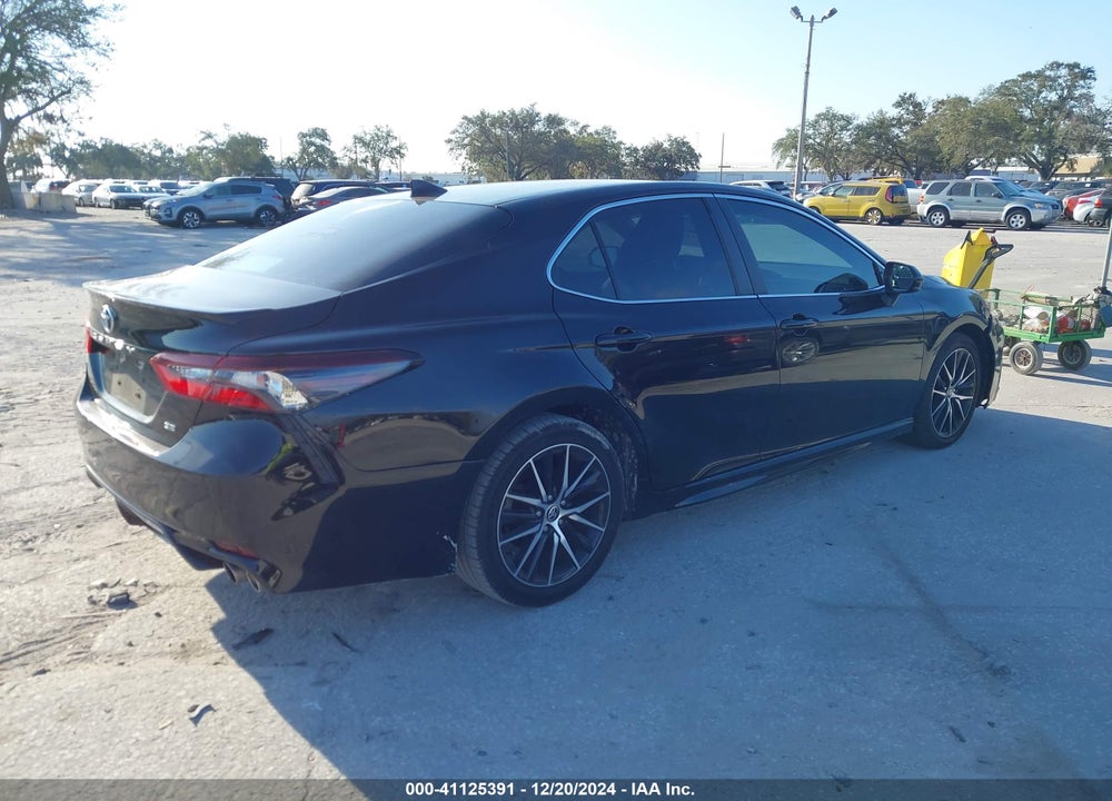 2021 TOYOTA CAMRY SE VIN: 4T1G11AK4MU553360