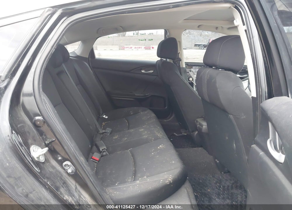 2018 HONDA CIVIC EX VIN: 2HGFC2F75JH574352