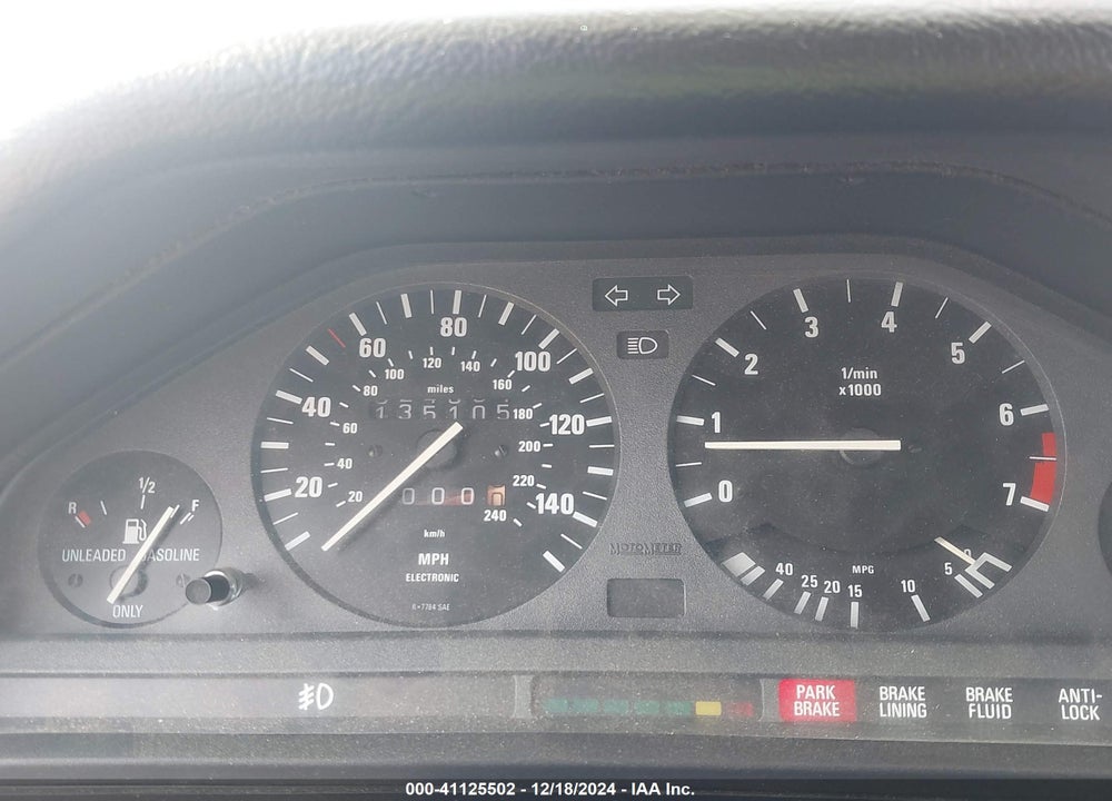 1992 BMW 325 IC VIN: WBABB1313NEC06209